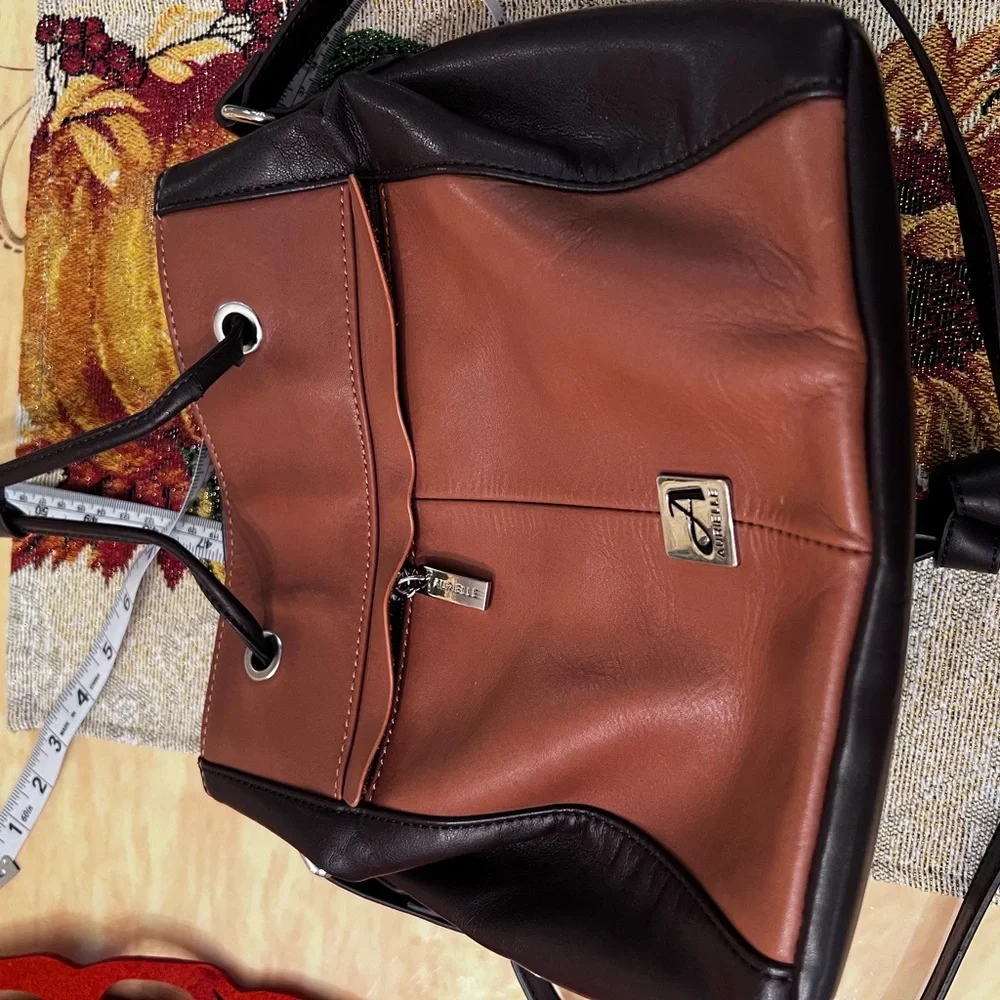 Aurielle Satchel Bag multiple pockets